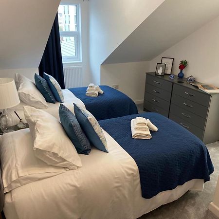 Stylish Apartment In Watford Уотфорд Екстериор снимка